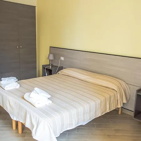 La Formica 3* Чивитавеккья